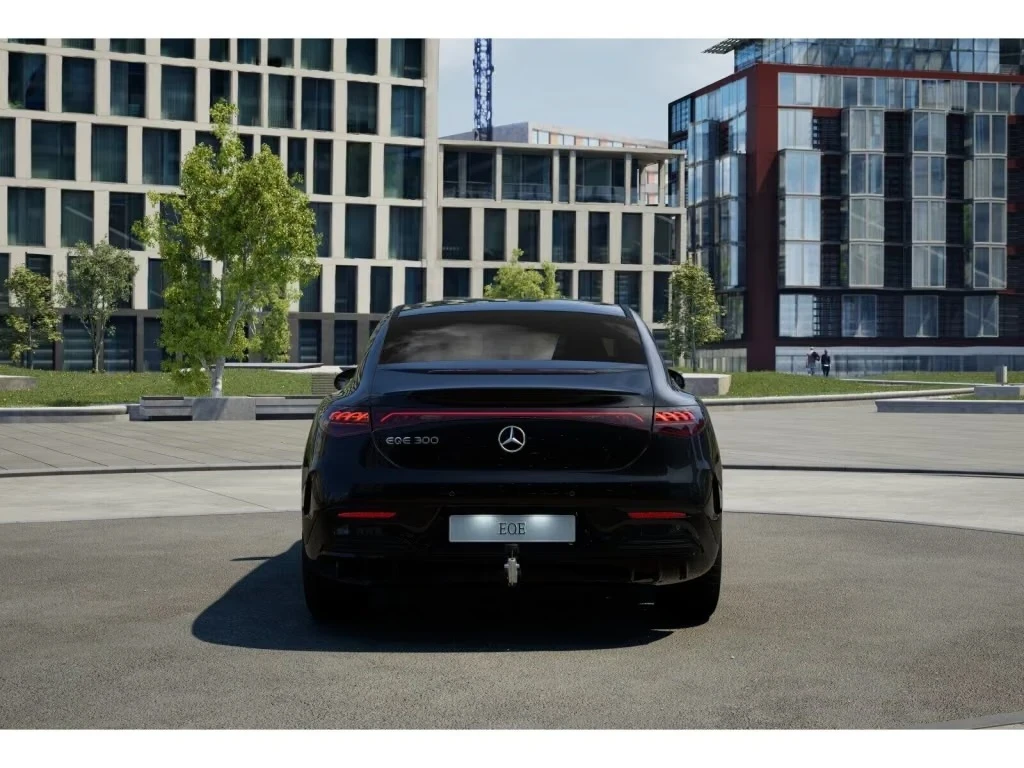 Mercedes-Benz EQE 300 AMG DISTRONIC 360* Dig.LIGHTS, снимка 6 - Автомобили и джипове - 55715562