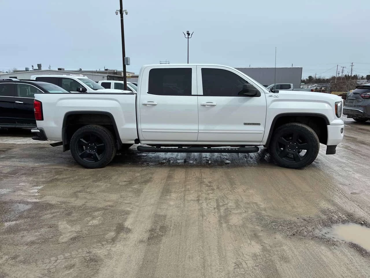 Gmc Sierra * SLE * CARFAX * БЕЗ ПЪРВОНАЧАЛНА ВНОСКА, снимка 3 - Автомобили и джипове - 54771589