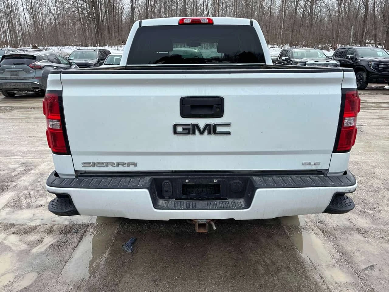 Gmc Sierra * SLE * CARFAX * БЕЗ ПЪРВОНАЧАЛНА ВНОСКА, снимка 4 - Автомобили и джипове - 54771589