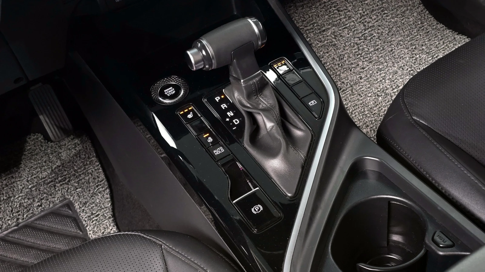 Kia Niro The All New Niro Hybrid Trendy | LED | NAVI , снимка 11 - Автомобили и джипове - 54781937