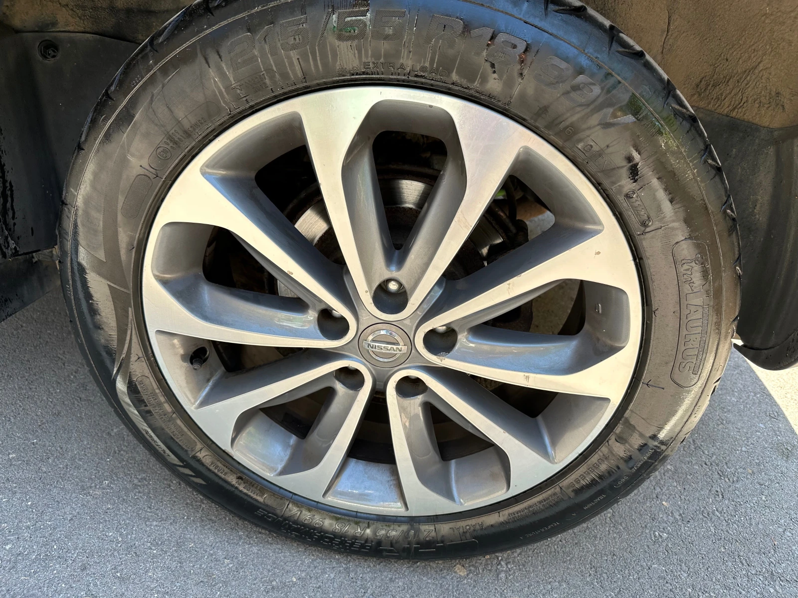 Nissan Qashqai 2.00 DCI/150К.С./Автоматик/4х4/TEKNA, снимка 6 - Автомобили и джипове - 54854797