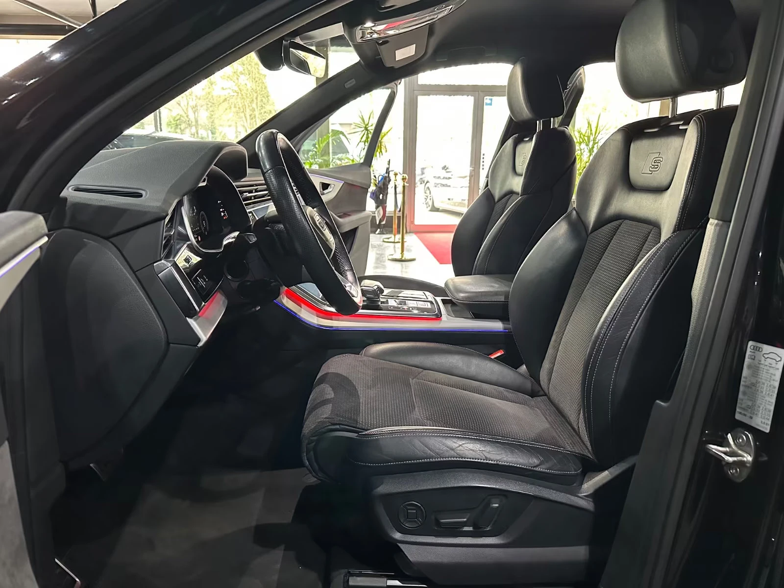 Audi Q7 45TDI/231HP/S-LINE/SOFT/360/KLESS/581z, снимка 9 - Автомобили и джипове - 55232004