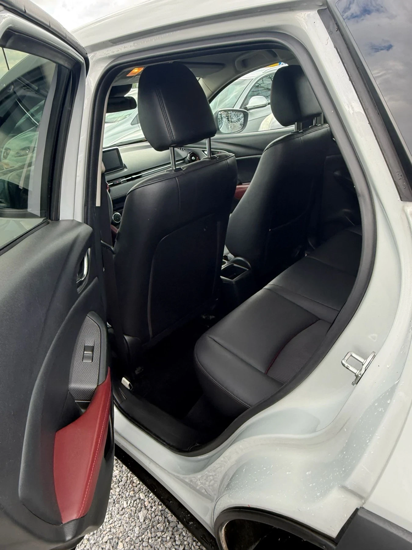 Mazda CX-3 Skyactiv, снимка 8 - Автомобили и джипове - 55743074