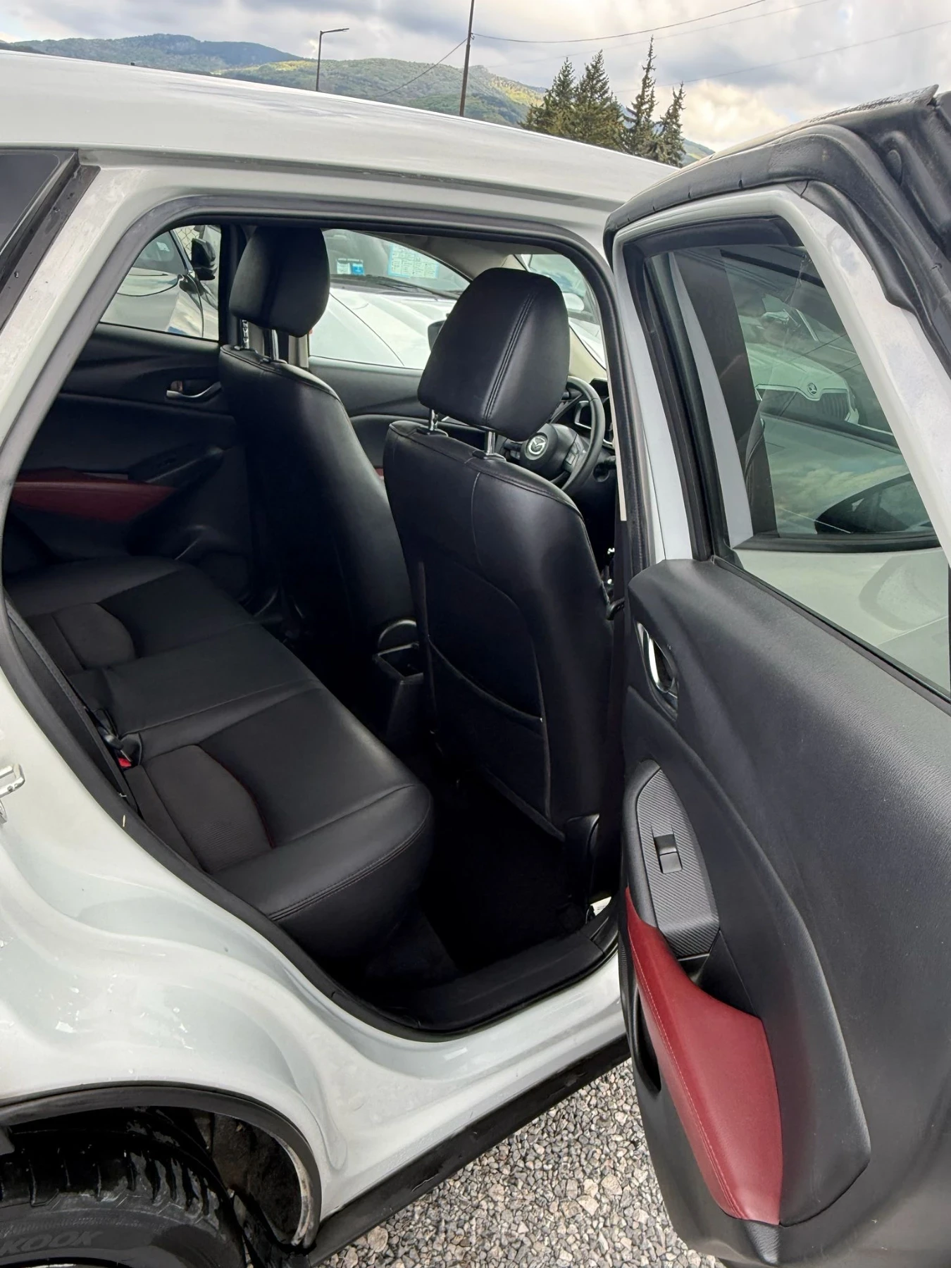 Mazda CX-3 Skyactiv, снимка 7 - Автомобили и джипове - 55743074