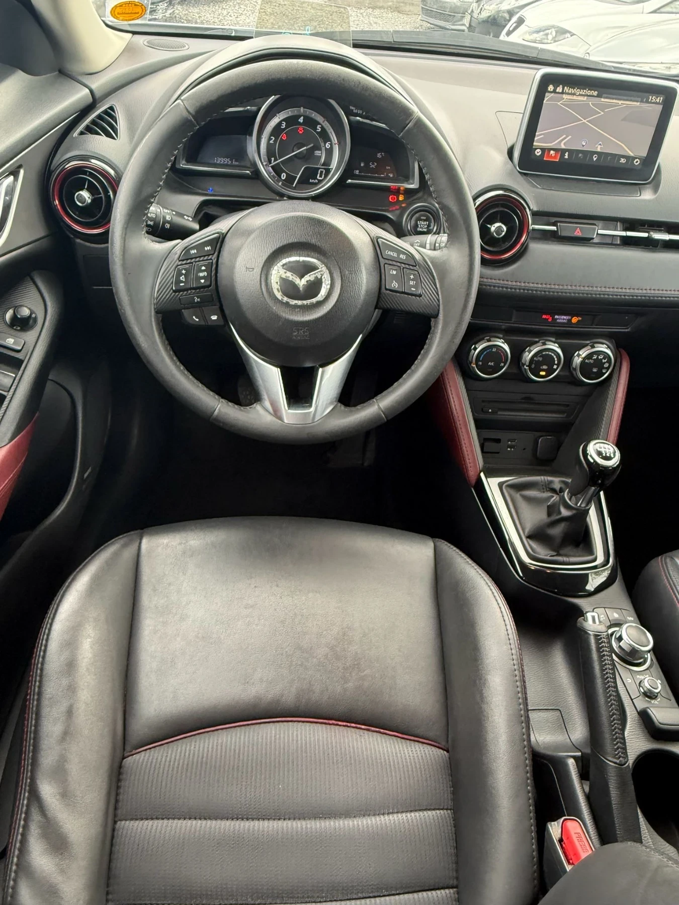 Mazda CX-3 Skyactiv, снимка 14 - Автомобили и джипове - 55743074