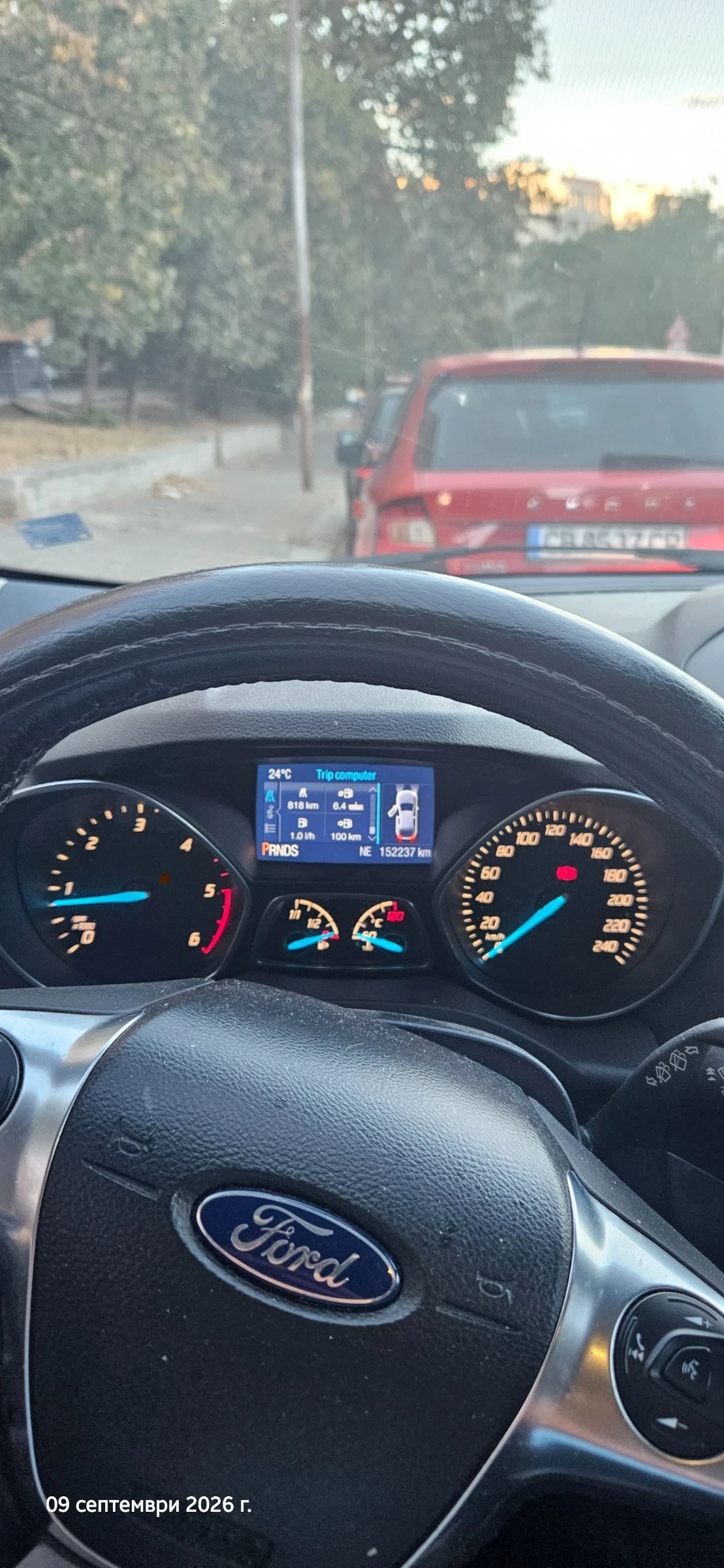 Ford Kuga Titanium, снимка 6 - Автомобили и джипове - 56010668