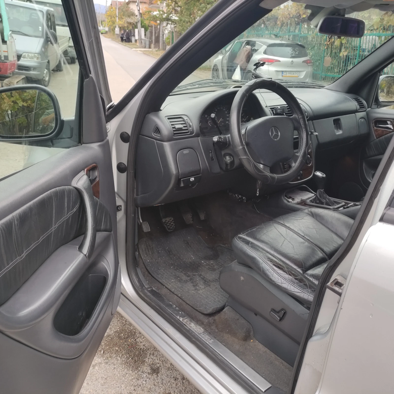Mercedes-Benz ML 270 2, 7cdi, снимка 8 - Автомобили и джипове - 56536520