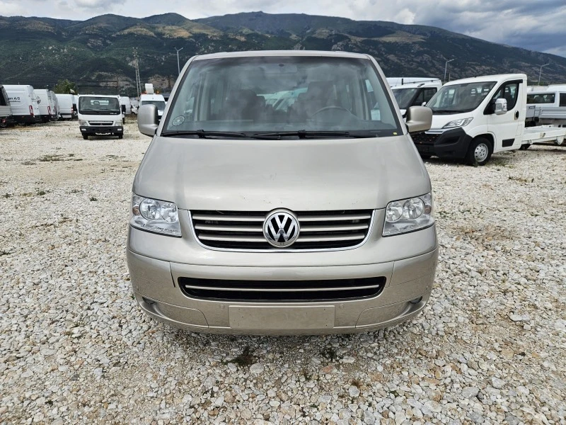 VW Multivan 2.5 TDi, снимка 8 - Бусове и автобуси - 46471605