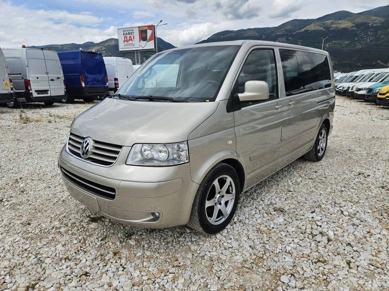 VW Multivan 2.5 TDi, снимка 1 - Бусове и автобуси - 46471605