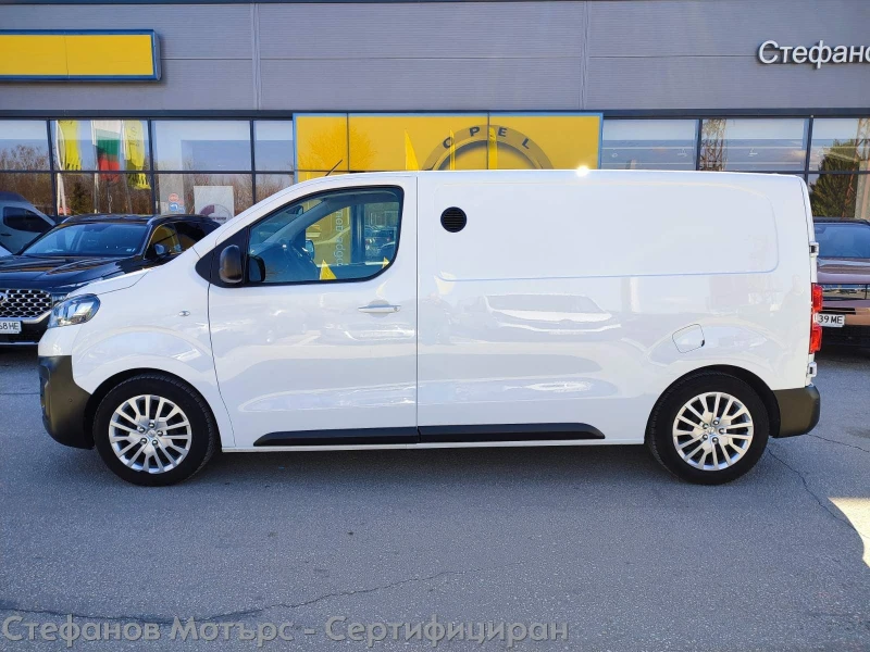 Opel Vivaro Cargo M Edition 1.5 D (120hp) MT6, снимка 4 - Бусове и автобуси - 49586363