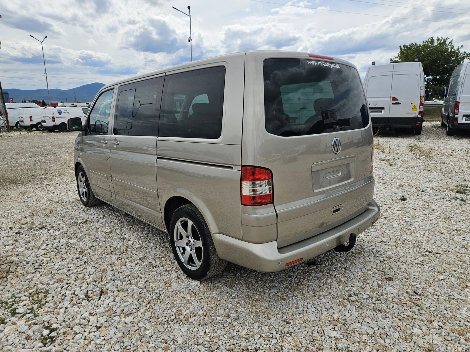 VW Multivan 2.5 TDi - изображение 3