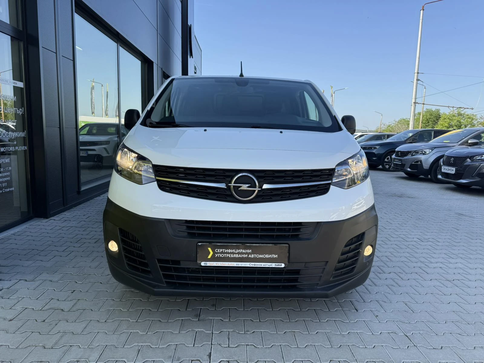 Opel Vivaro Cargo M Edition 1.5 D (120hp) MT6 - изображение 2