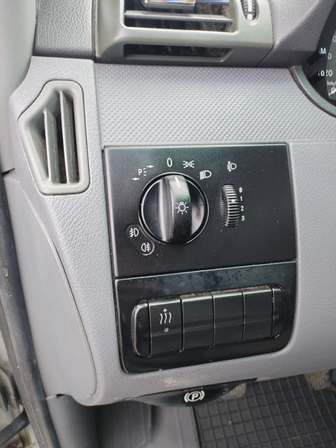 Mercedes-Benz Vito 2.2 646 111 109Кс 6ск Клима Подгрев , снимка 16 - Бусове и автобуси - 55051175