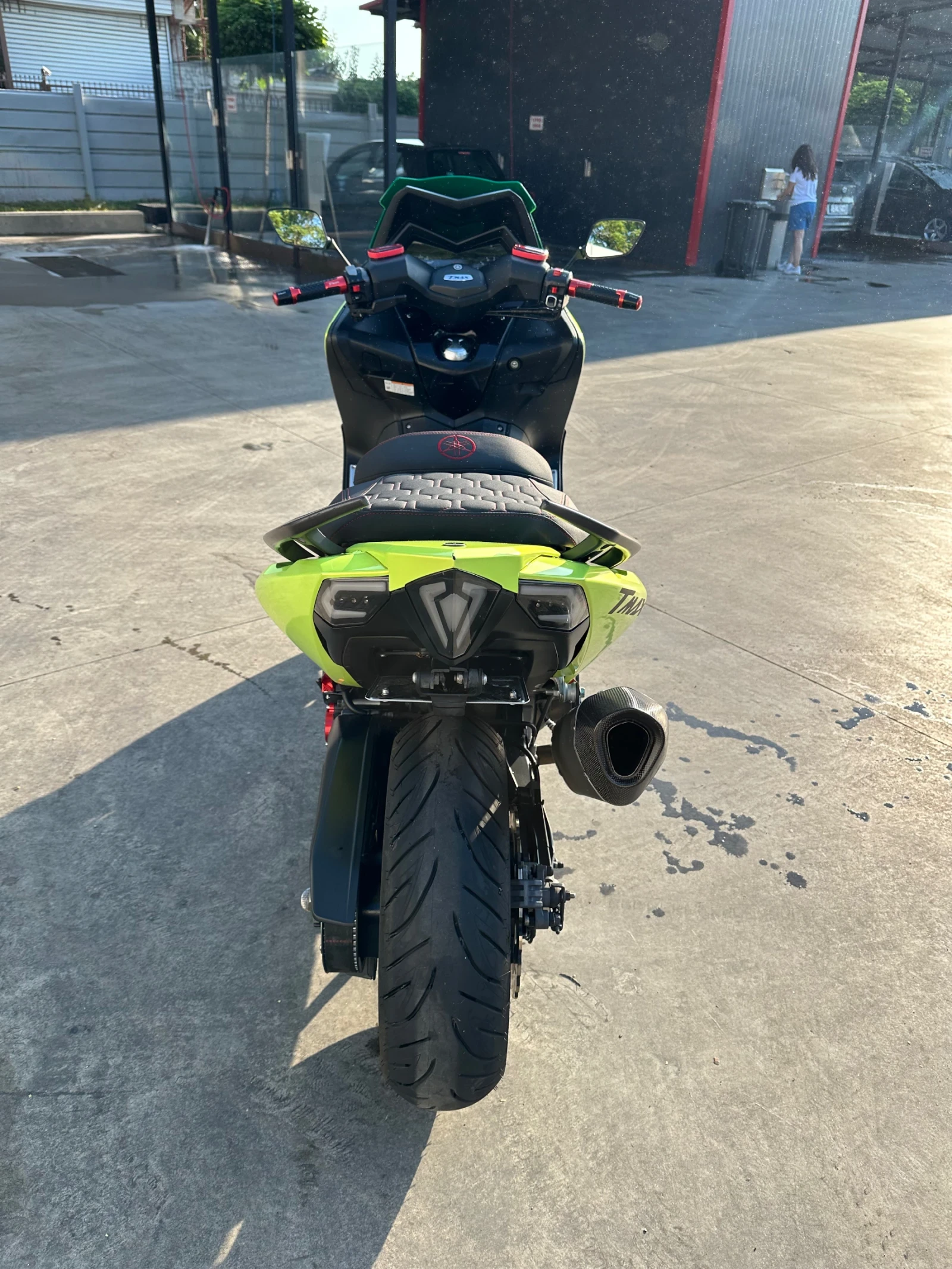 Yamaha T-max 530 KEYLESS! Akrapovic!, снимка 11 - Мотоциклети и мототехника - 55697083