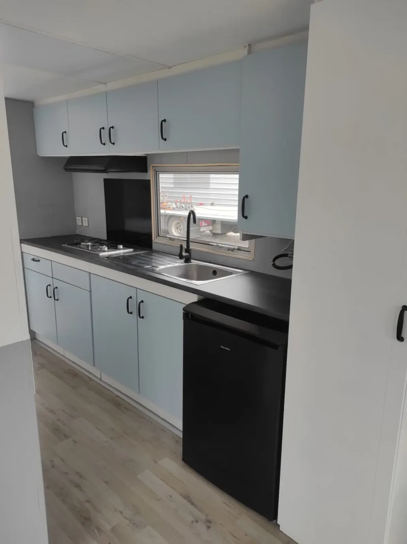 Каравана ABI STACARAVAN 900/310, снимка 4 - Каравани и кемпери - 52745196