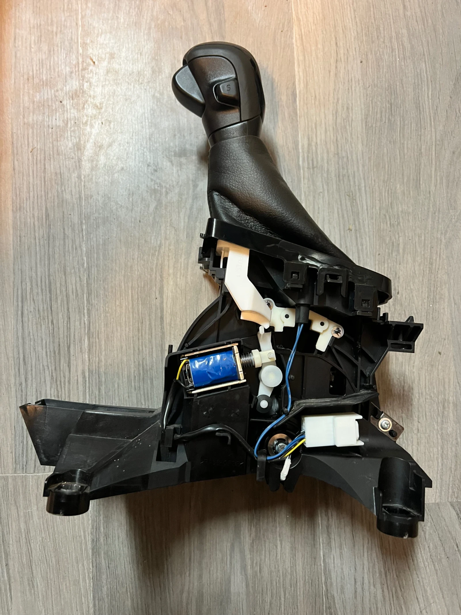       SUZUKI SWIFT 2018  | Mobile.bg   5