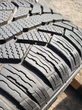 Гуми Зимни 195/60R15, снимка 3