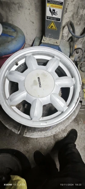       Mazda 121