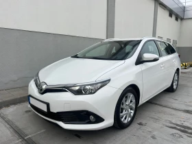 Toyota Auris * 1.6D4D* Facelift* 3xTOP..!!!, снимка 3
