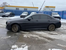 Mercedes-Benz E 43 AMG 4М* Burmester* 360View* Обдухване* Keyless* CarPla, снимка 2