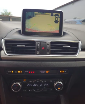 Mazda 3 2.2D Euro 6, снимка 14