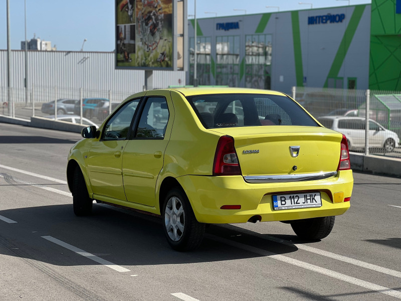Dacia Logan 1.2 газ/клима, снимка 4 - Автомобили и джипове - 46431783