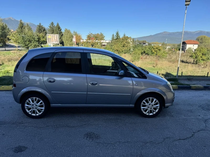 Opel Meriva 1.6i 105к.с, снимка 9 - Автомобили и джипове - 49491325