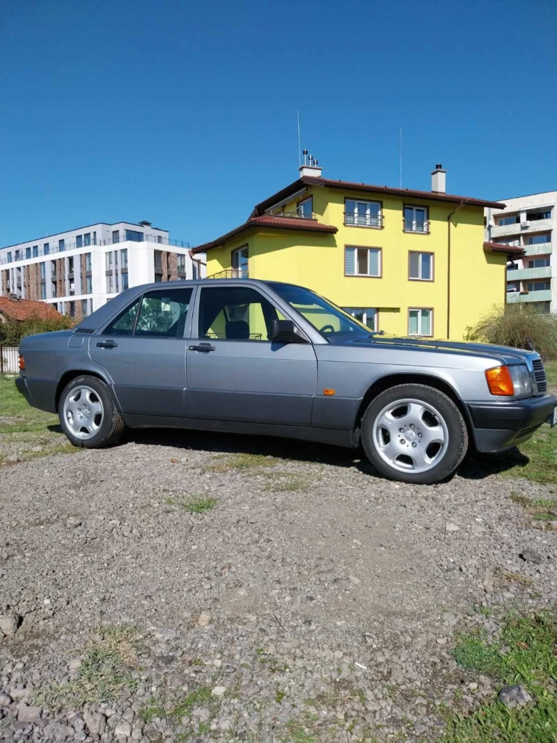 Mercedes-Benz 190, снимка 1 - Автомобили и джипове - 47624894