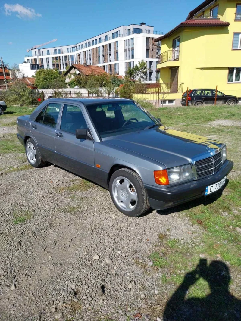 Mercedes-Benz 190, снимка 4 - Автомобили и джипове - 47624894