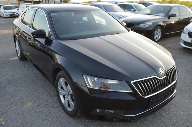 Skoda Superb 2.0TDI-DSG-FULL EKSTRI, снимка 3 - Автомобили и джипове - 47951781