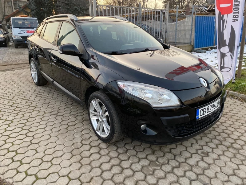 Renault Megane 1.5dCi/NAVI, снимка 3 - Автомобили и джипове - 48517341