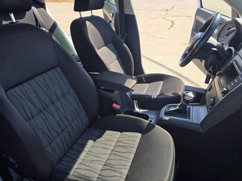 Skoda Octavia, снимка 12 - Автомобили и джипове - 50811267