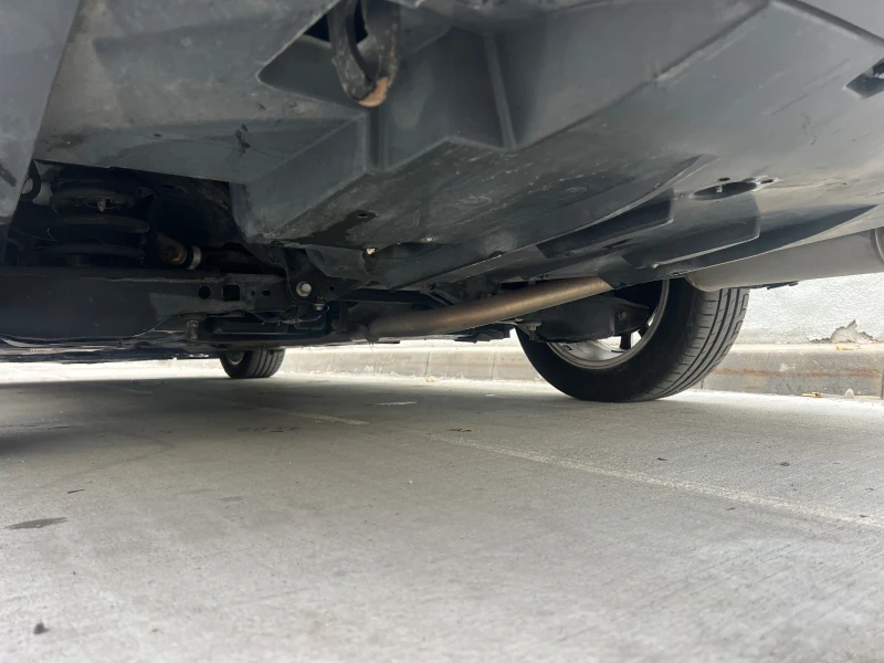 Toyota Auris * 1.6D4D* Facelift* 3xTOP..!!!, снимка 16 - Автомобили и джипове - 52135011