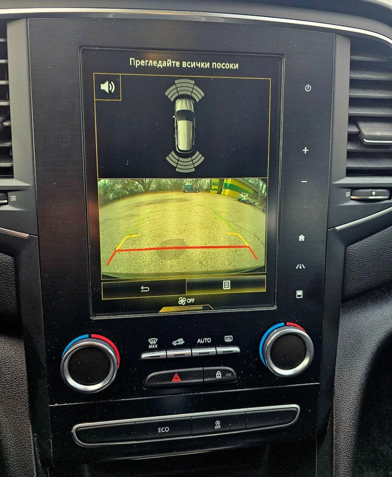 Renault Megane 1.5, снимка 10 - Автомобили и джипове - 52242583