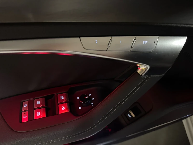 Audi A6 S - line | Панорама | 100 000 км | Пълна сервизна, снимка 13 - Автомобили и джипове - 52351046