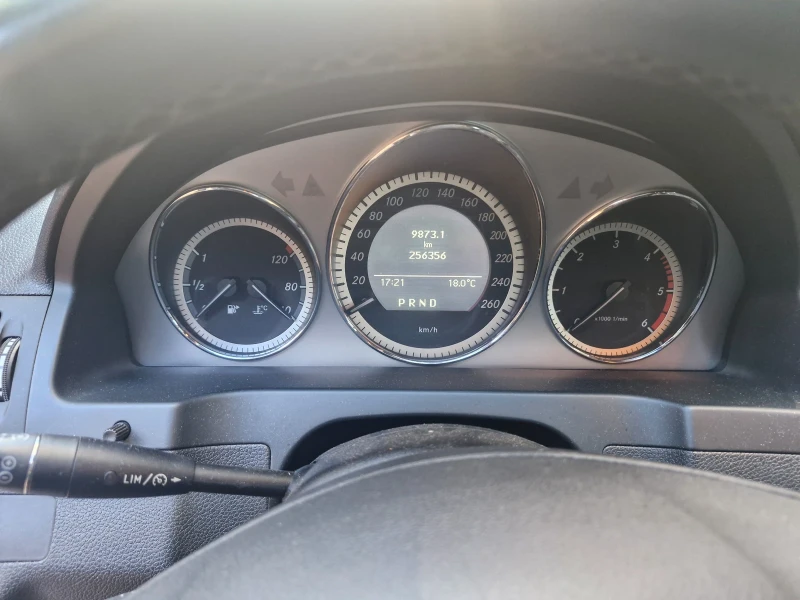 Mercedes-Benz C 180 1.8 CDI , снимка 9 - Автомобили и джипове - 52257098