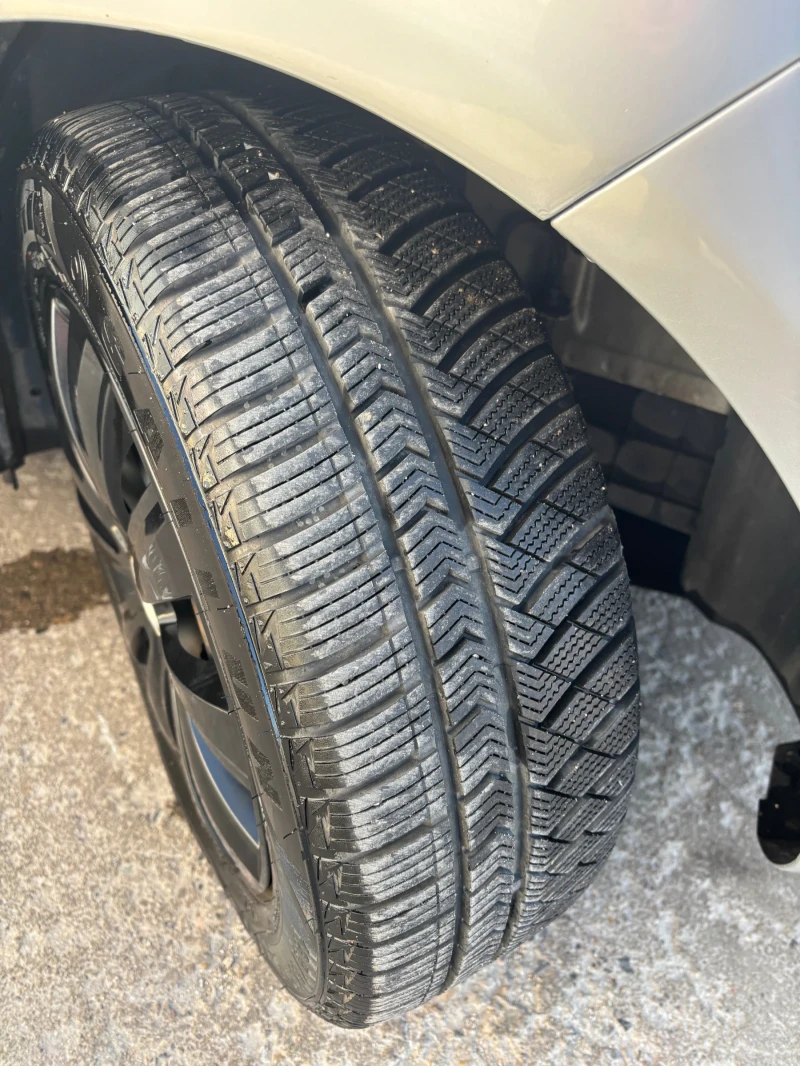 Ford Fiesta 1.4 TDCI, снимка 7 - Автомобили и джипове - 52505527