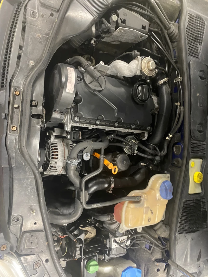 VW Passat 1.9, снимка 6 - Автомобили и джипове - 52713273