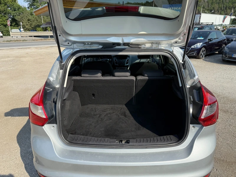Ford Focus 1.6i-120-к.с-БЕНЗИН-ГАЗ-КЛИМАТРОНИК, снимка 13 - Автомобили и джипове - 52727804