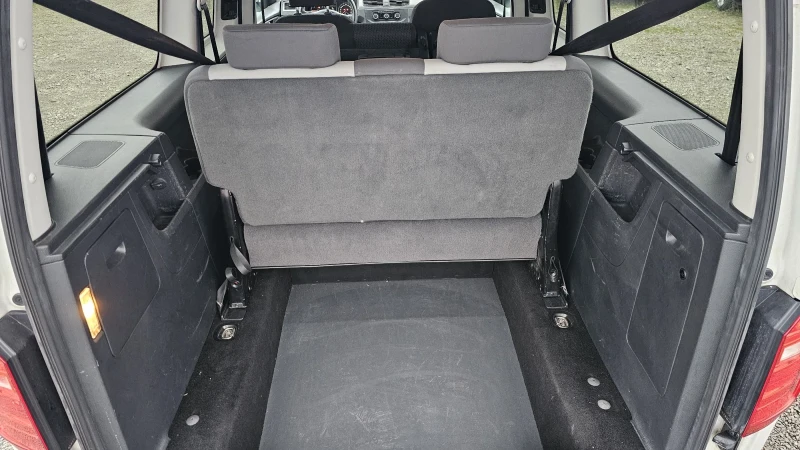 VW Caddy XXL - 7 места , снимка 14 - Автомобили и джипове - 52886024