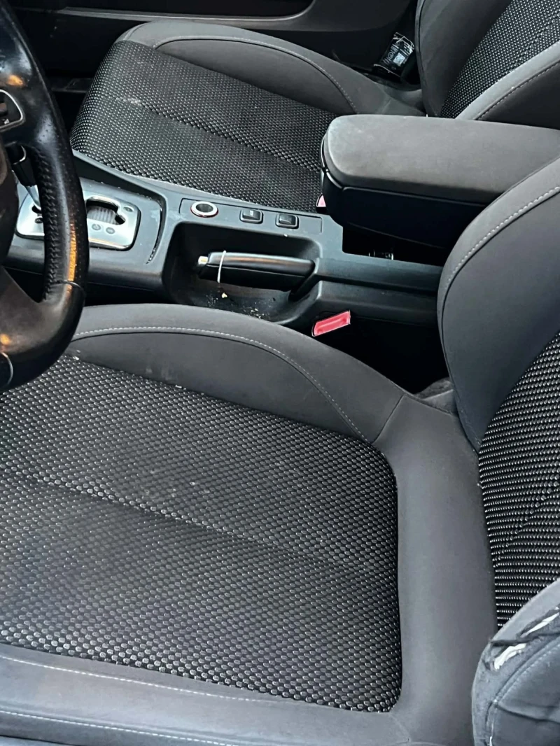 Seat Exeo 2.0TDI, снимка 4 - Автомобили и джипове - 53423419