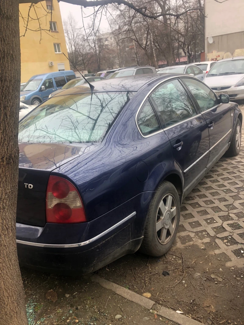 VW Passat, снимка 3 - Автомобили и джипове - 53465130