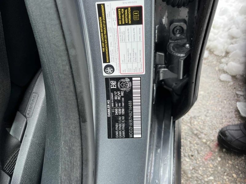 Mercedes-Benz E 43 AMG 4М* Burmester* 360View* Обдухване* Keyless* CarPla, снимка 10 - Автомобили и джипове - 53587242