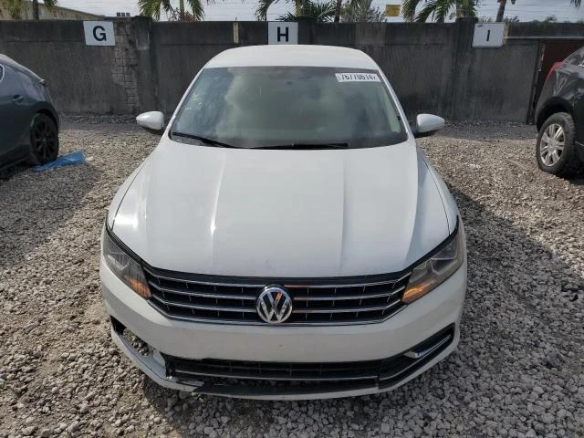 VW Passat, снимка 6 - Автомобили и джипове - 47981044