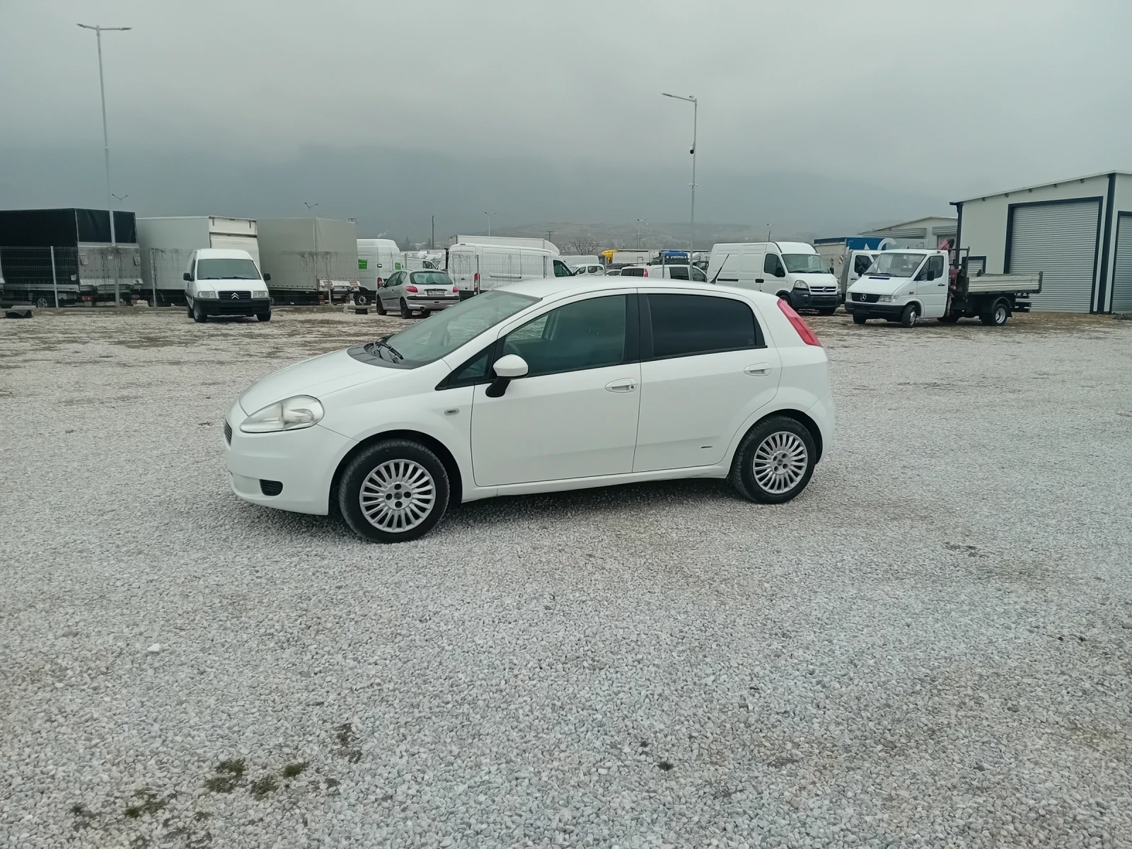 Fiat Punto 1.4 Klima Gaz - изображение 6