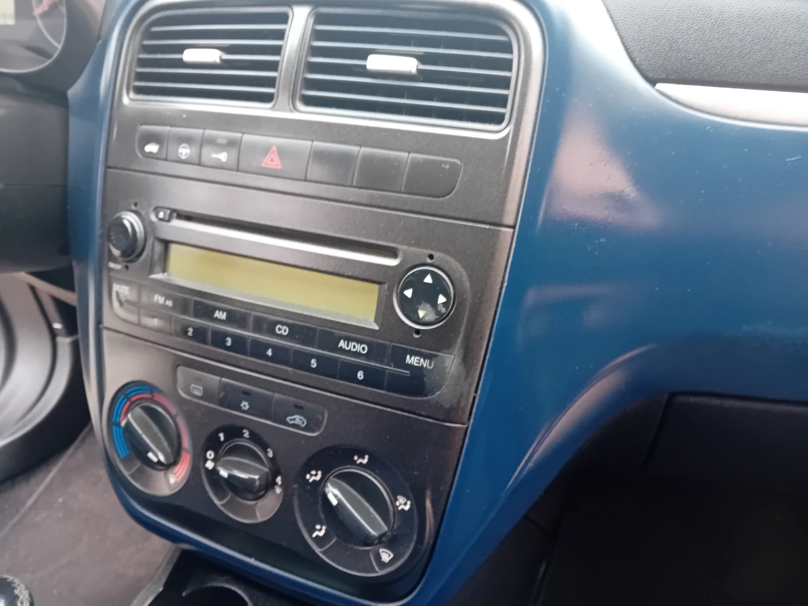Fiat Punto 1.4 Klima Gaz - изображение 10