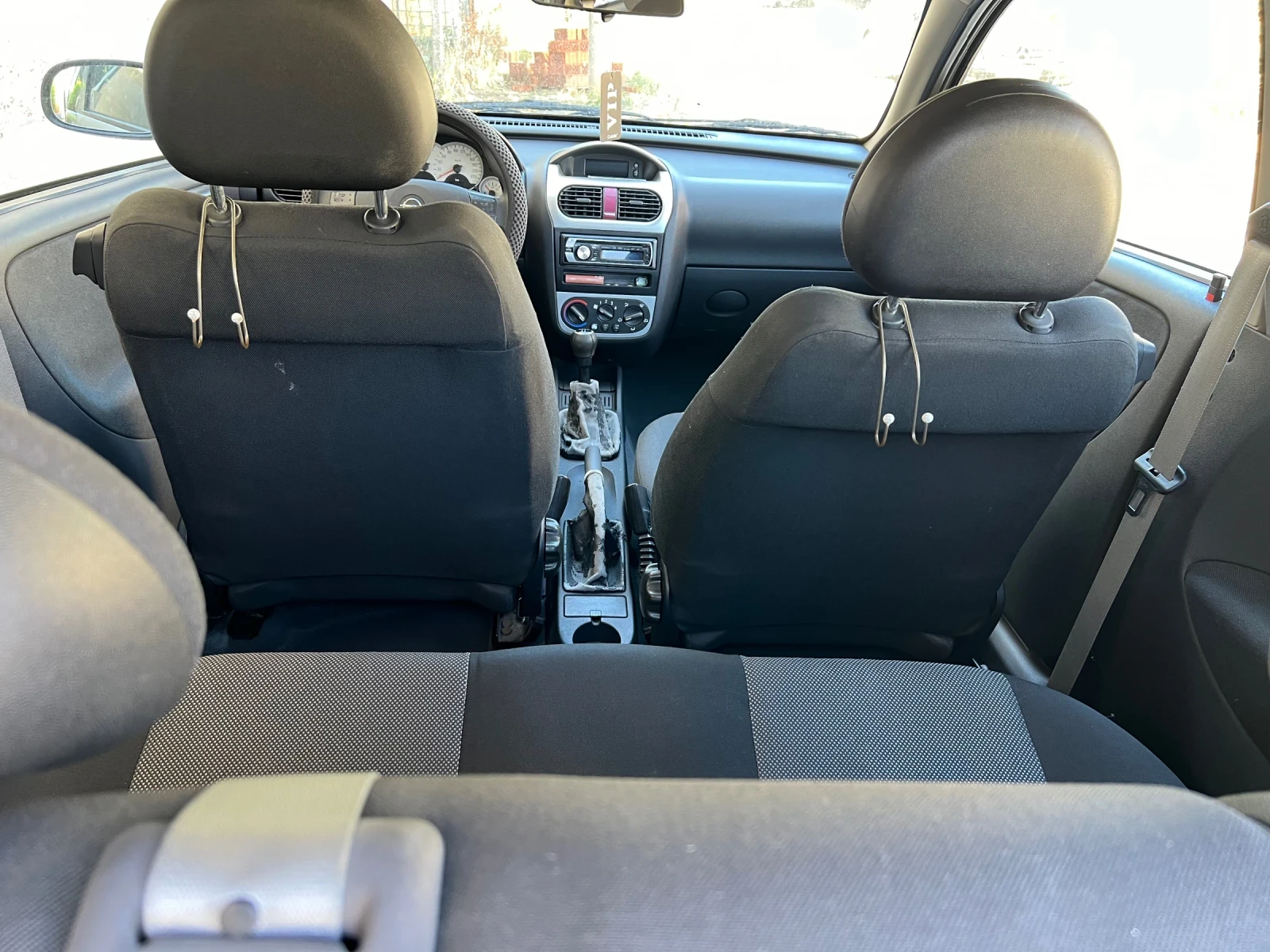 Opel Corsa 1.2 twinport - изображение 8