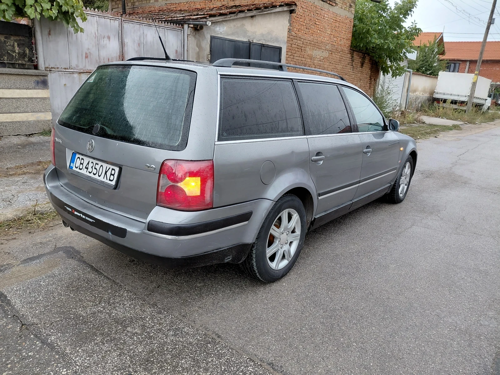 VW Passat 2.0 - изображение 6