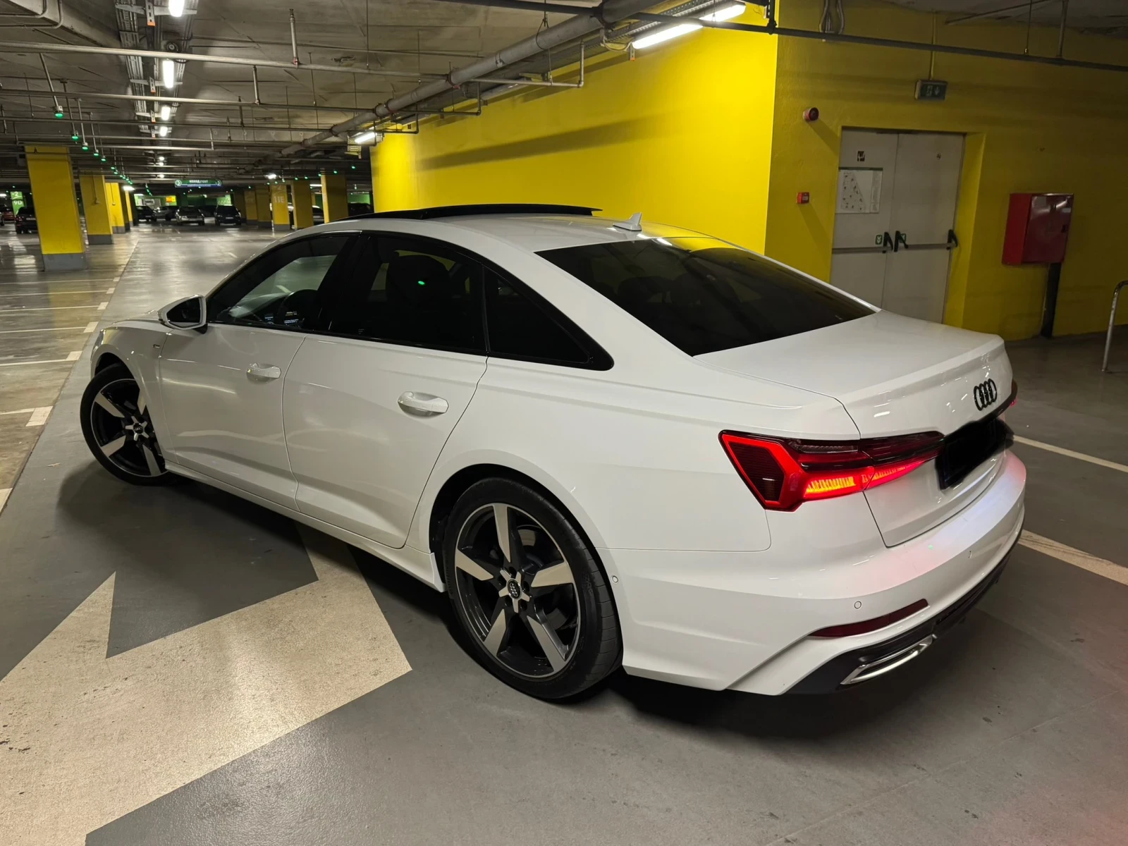 Audi A6 S - line | Панорама | 100 000 км | Пълна сервизна - изображение 5