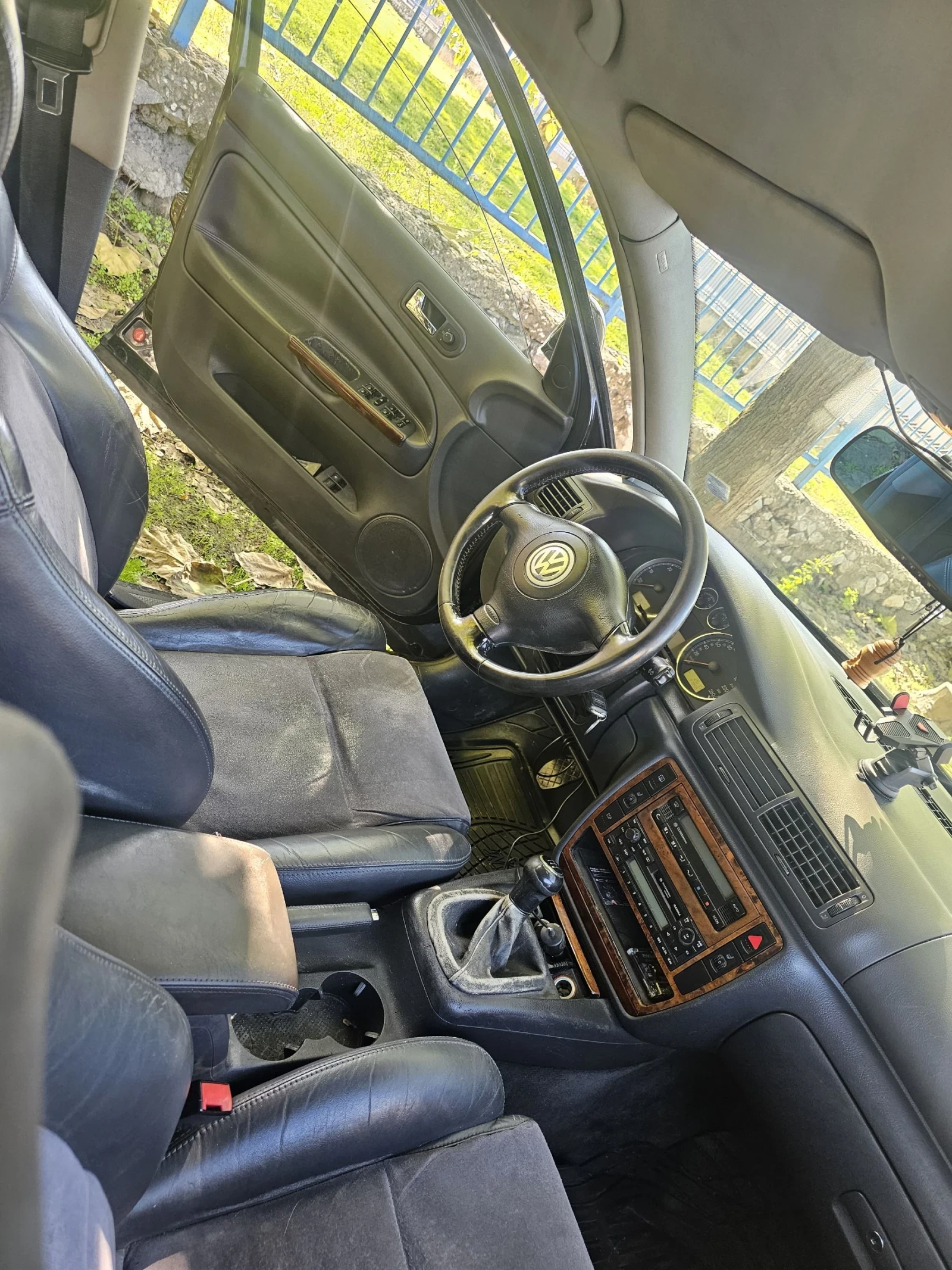 VW Passat | Mobile.bg   13